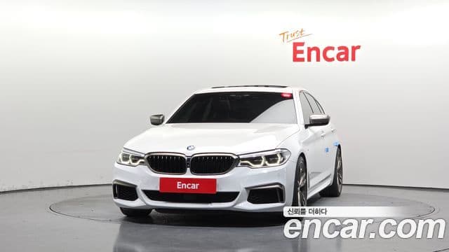 BMW 5 Series (G30) 2