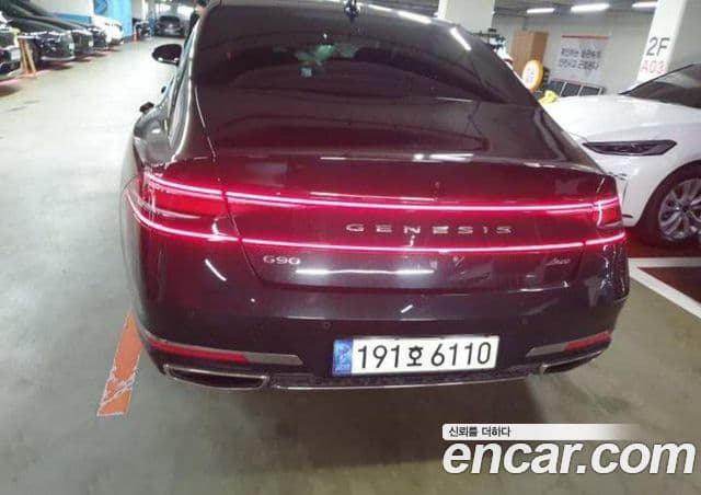 Genesis G90 (RS4) 3