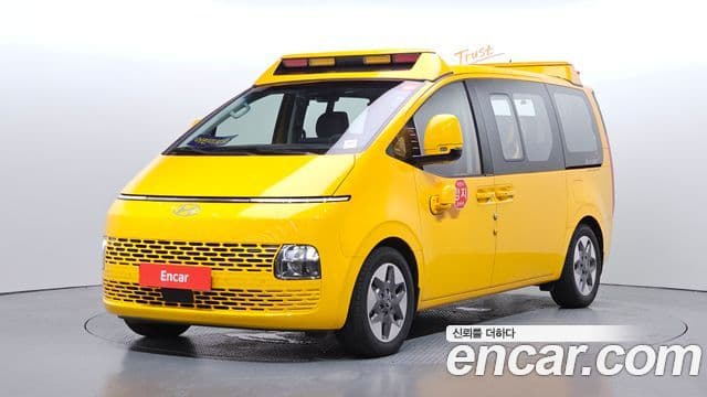 Hyundai The New Staria 1