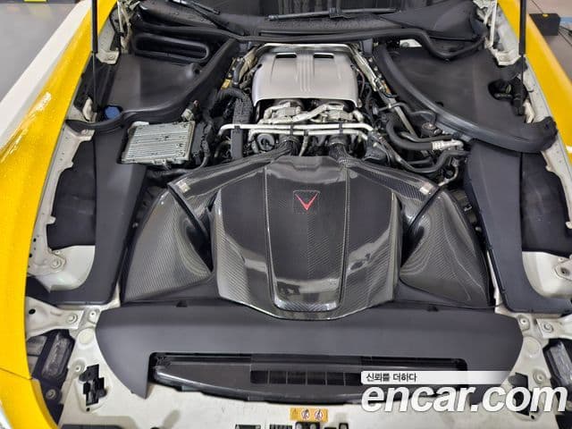 Mercedes-Benz AMG GT 4