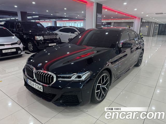 BMW 5 Series (G30) — 1