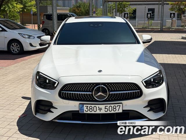 Mercedes-Benz E-Class W213 2