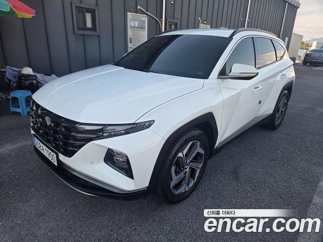 Hyundai Tucson (NX4) 4