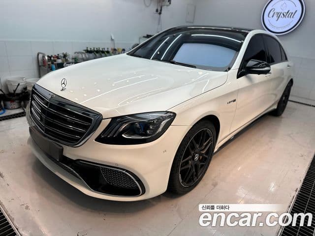 Mercedes-Benz S-Class W222