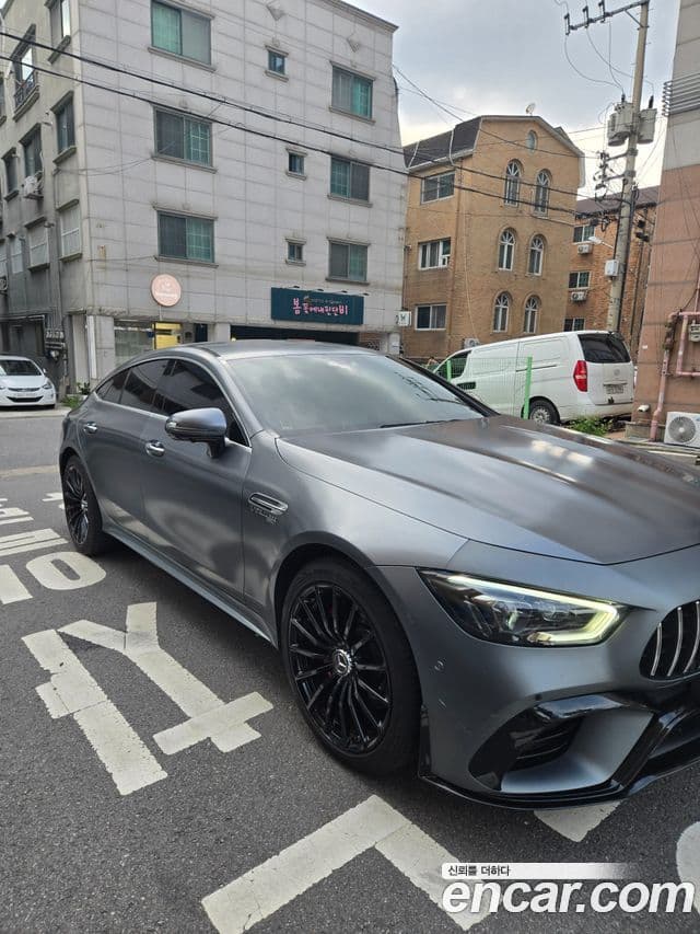 Mercedes-Benz AMG GT 2