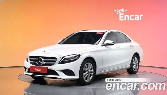 Mercedes-Benz C-Class W205 1