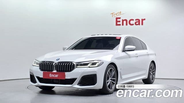 BMW 5 Series (G30)