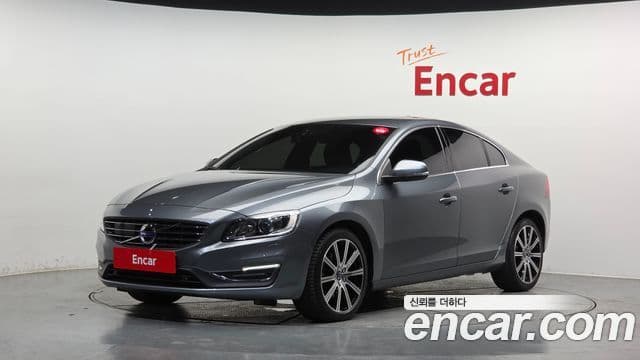 Volvo S60 1