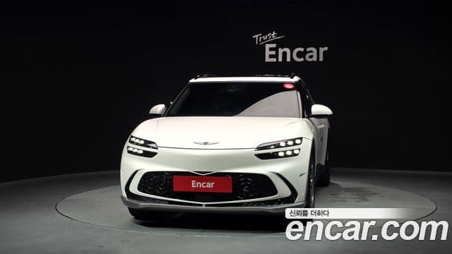 Genesis GV60 2