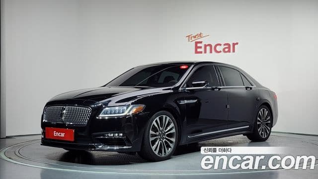 Lincoln Continental 10th Gen 1
