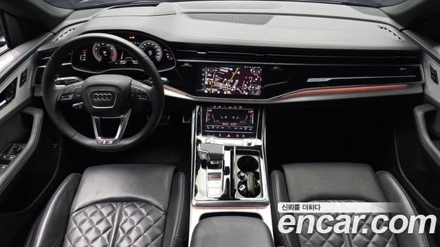 Audi Q8 (4M) 4