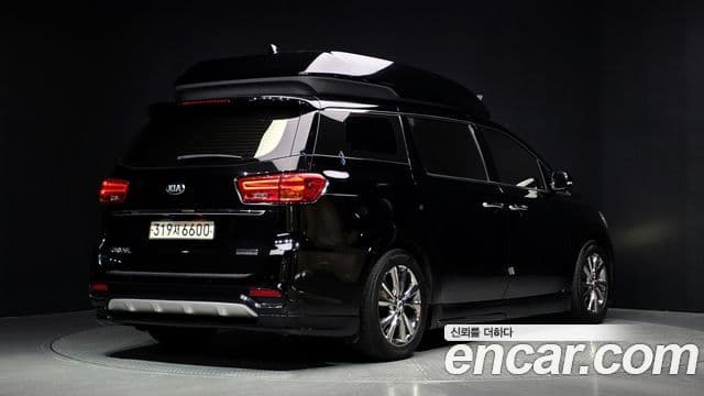 Kia The New Carnival 2