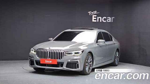 BMW 7 Series (G11)