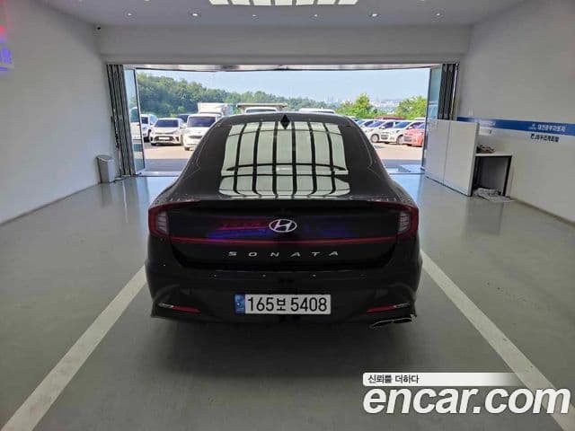 Hyundai Sonata (DN8) 4