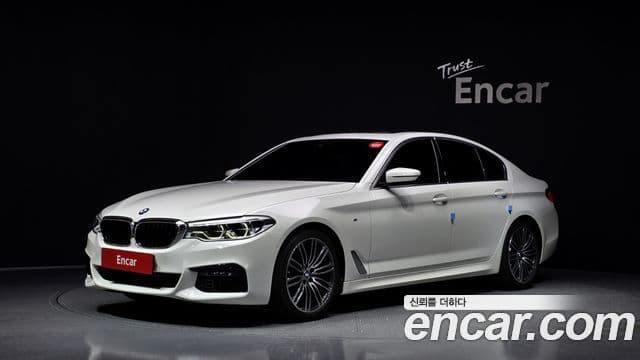 BMW 5 Series (G30) 1