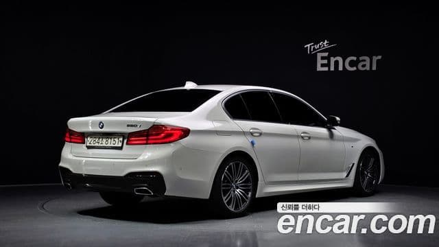 BMW 5 Series (G30) 2