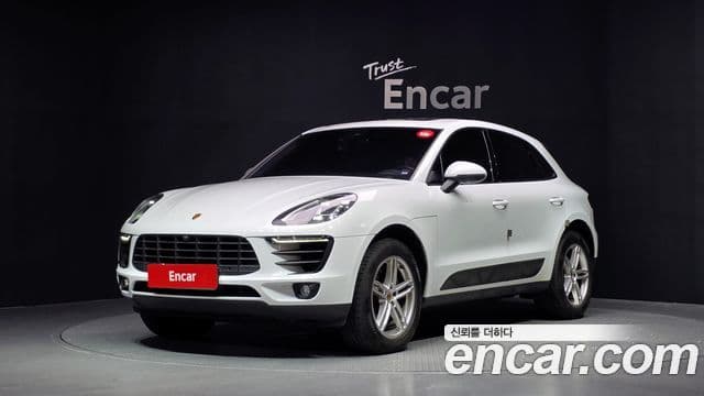 Porsche Macan 1