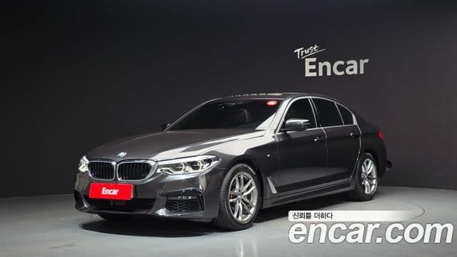 BMW 5 Series (G30)