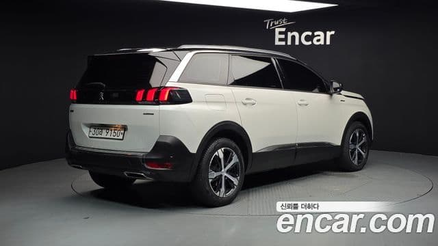 Peugeot 5008 2nd Gen 2