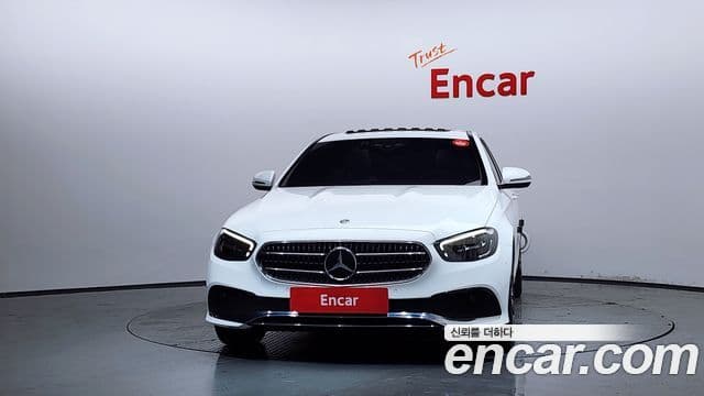 Mercedes-Benz E-Class W213 3