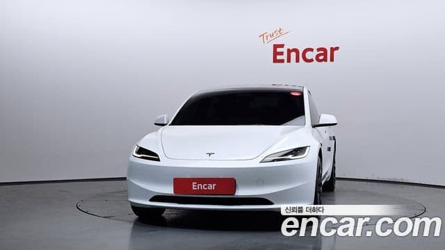 Tesla Model 3 3