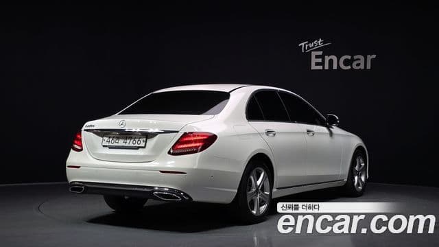 Mercedes-Benz E-Class W213 2