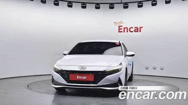 Hyundai Avante Hybrid (CN7) 2