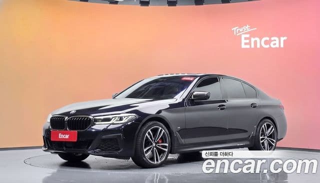 BMW 5 Series (G30)