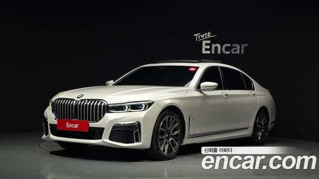 BMW 7 Series (G11)