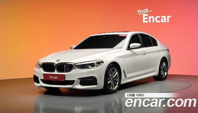 BMW 5 Series (G30)
