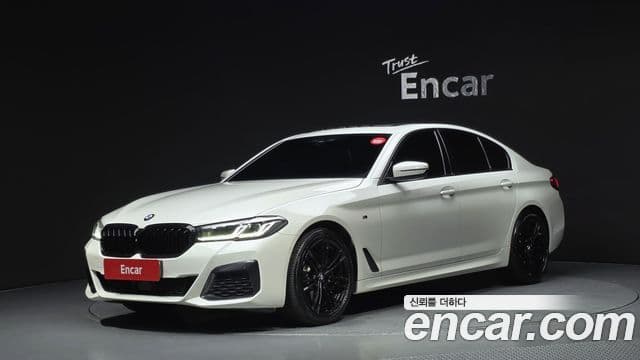 BMW 5 Series (G30)