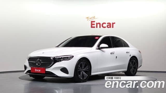 Mercedes-Benz E-Class W214