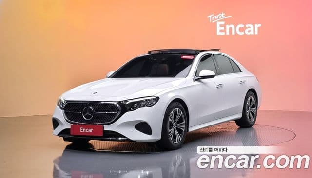 Mercedes-Benz E-Class W214