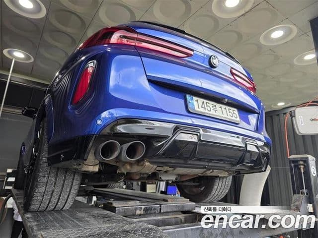 BMW X6M (G06)