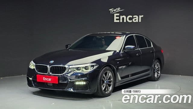 BMW 5 Series (G30)