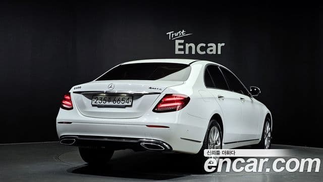 Mercedes-Benz E-Class W213 2