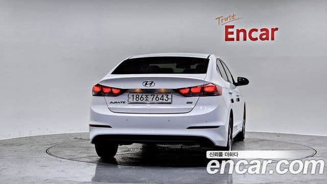 Hyundai Avante AD 3