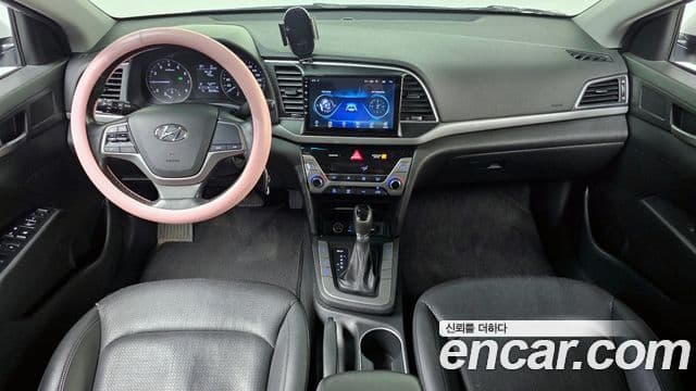 Hyundai Avante AD 4