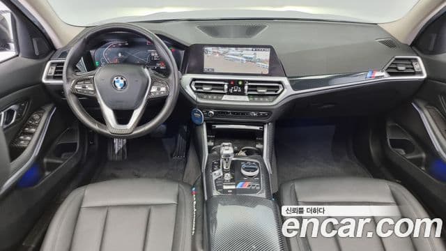 BMW 3 Series (G20) 4