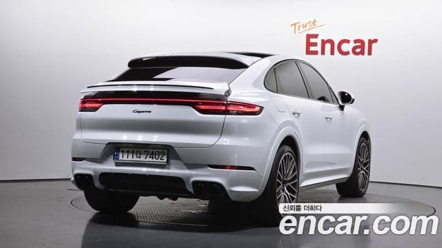 Porsche Cayenne (PO536) 2