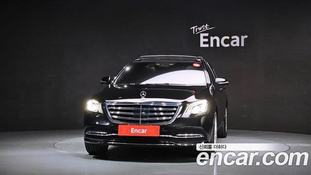 Mercedes-Benz S-Class W222 3