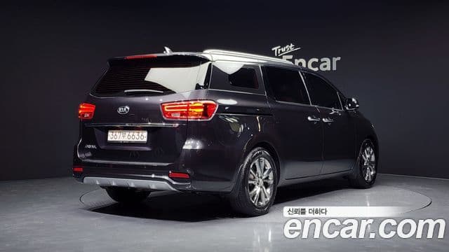 Kia The New Carnival 2