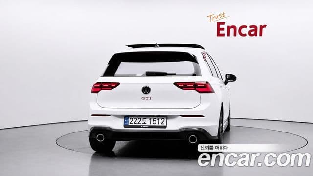 Volkswagen Golf 8th Gen 4
