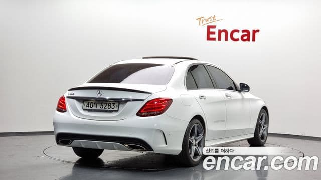 Mercedes-Benz C-Class W205 2