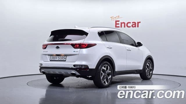Kia Sportage The Bold 2