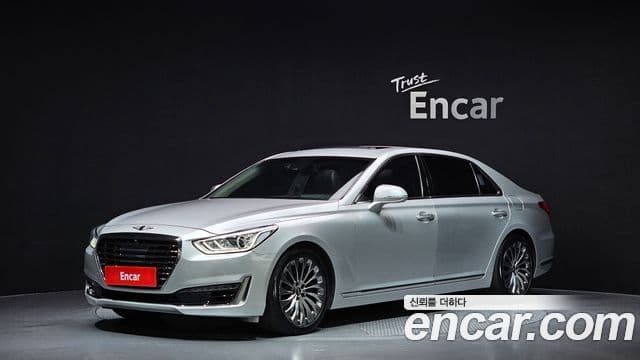 Genesis EQ900