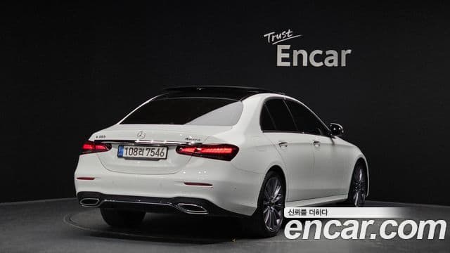 Mercedes-Benz E-Class W213 2
