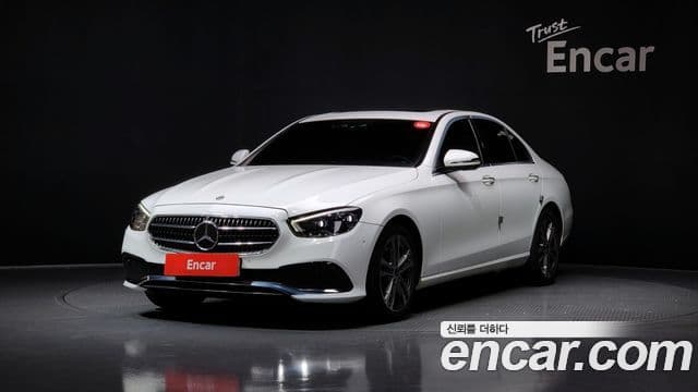Mercedes-Benz E-Class W213 1