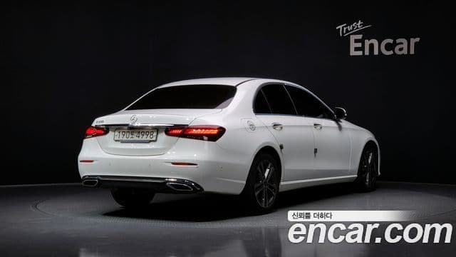 Mercedes-Benz E-Class W213 2
