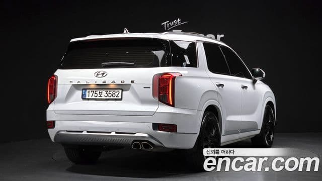 Hyundai Palisade 2